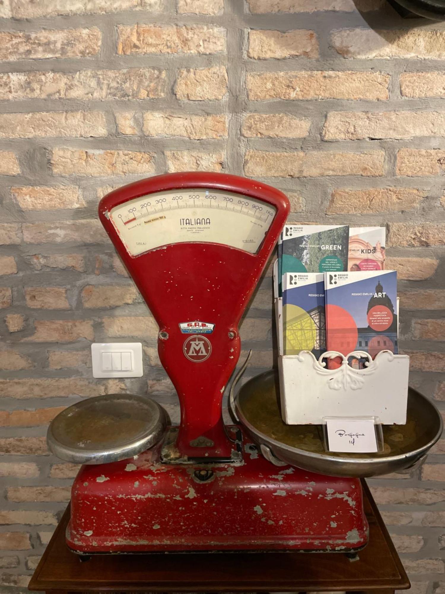 Borgogna 14 Otel Reggio Emilia Dış mekan fotoğraf